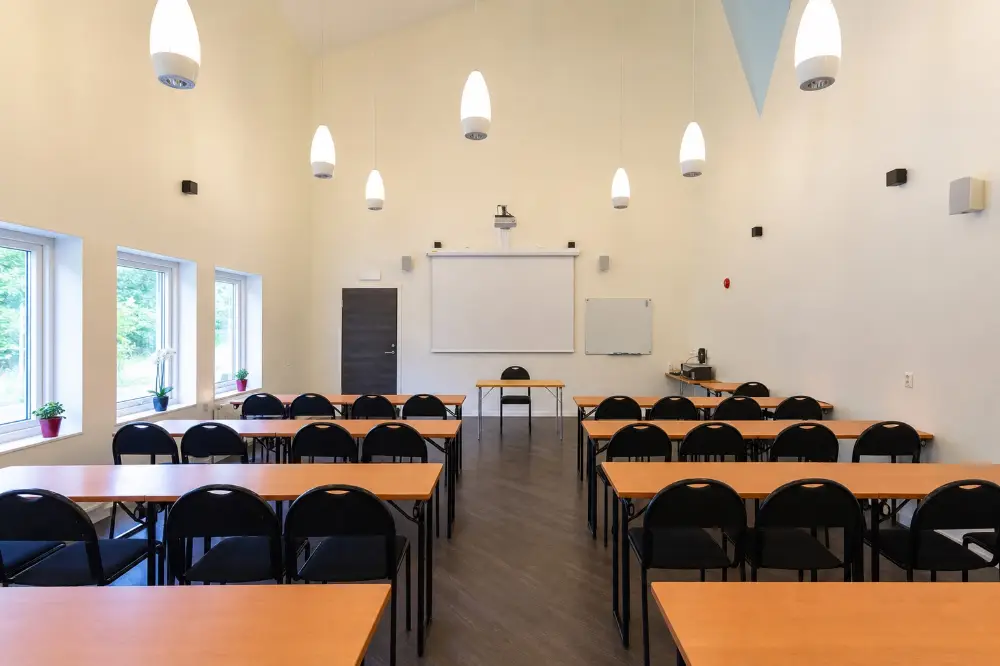 Retreat, konferenslokalen i dagsljus