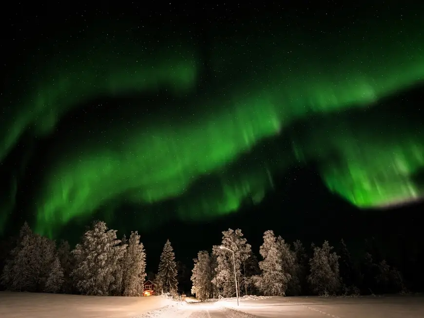 Snöskor, vandring i mörker, lyktor